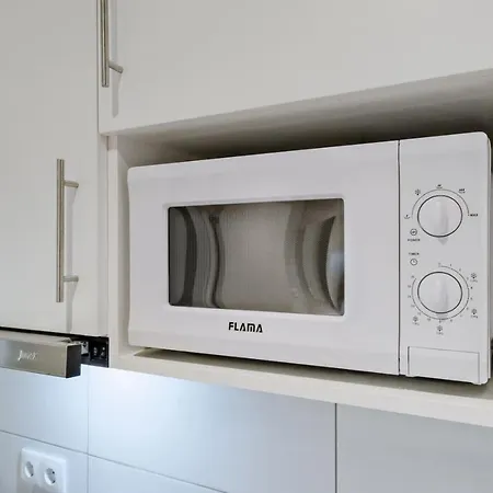 Lovely Fully Equipped Near Subway N4 Apartamento *