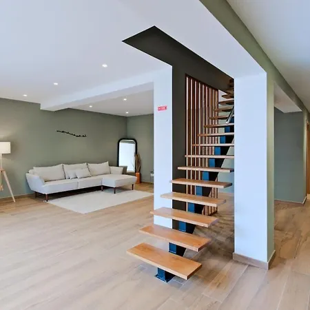 Apartamento Lovely Fully Equipped Near Subway N4 Lisboa